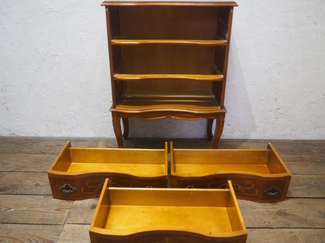 1107 猫脚デザインのチェスト　洋タンス　キャビネット　アンティーク調　洋家具