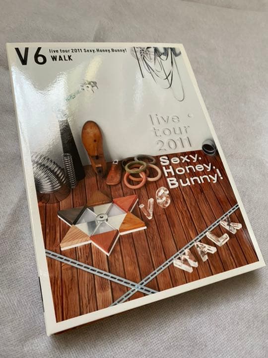 V6/live tour 2011 Sexy.Honey.Bunny! WAL…