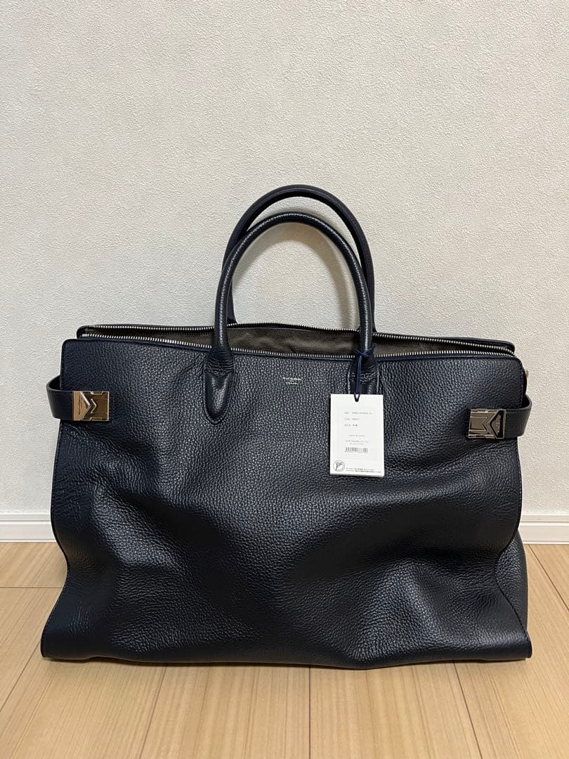 ペッレモルビダ ボストンバッグ