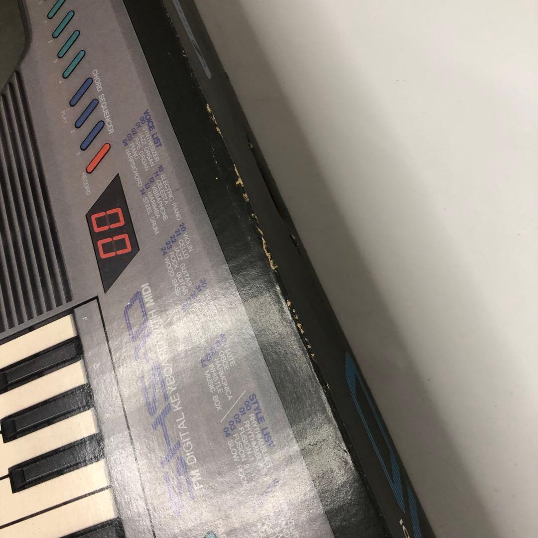 YAMAHA SHS-10 デジタルキーボード　ショルダー　ピアノ