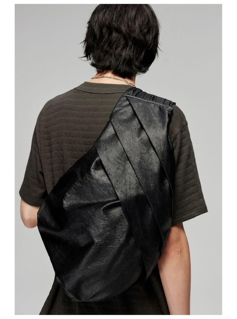 Simple Project プリーツ ショルダーバッグ 黒