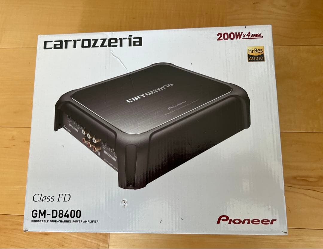 Carrozzeria 200Wx4・パワーアンプ GM-D8400