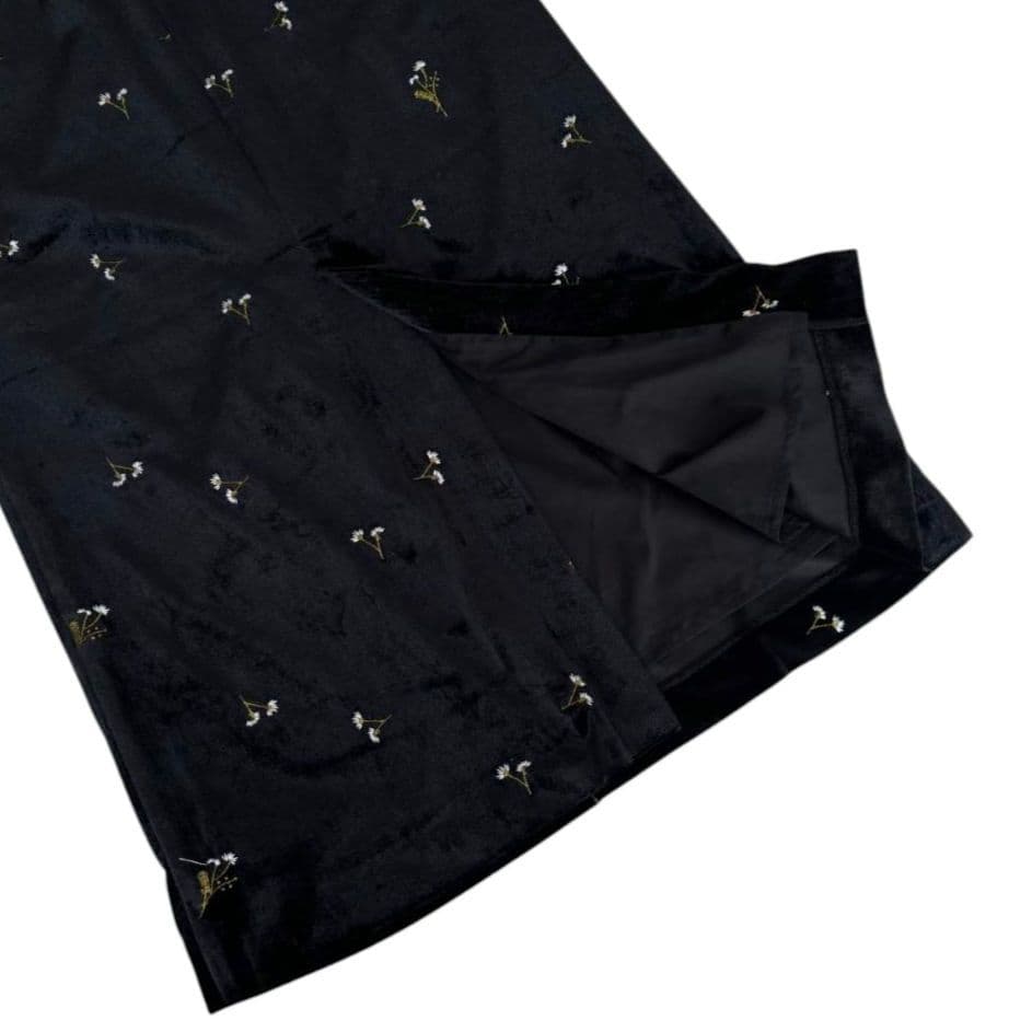 Kastane velour bell sleeve dress オケージョン