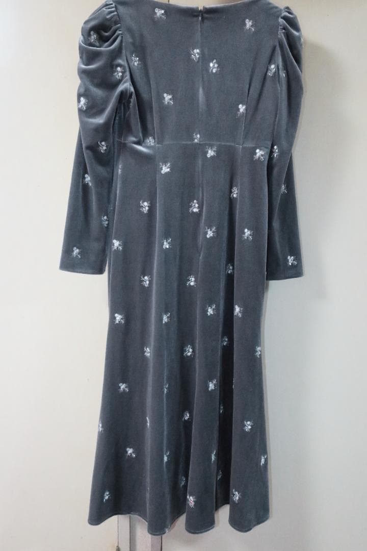 ねこあおセルフォード 花柄刺繍ベロアワンピース　サイズ36