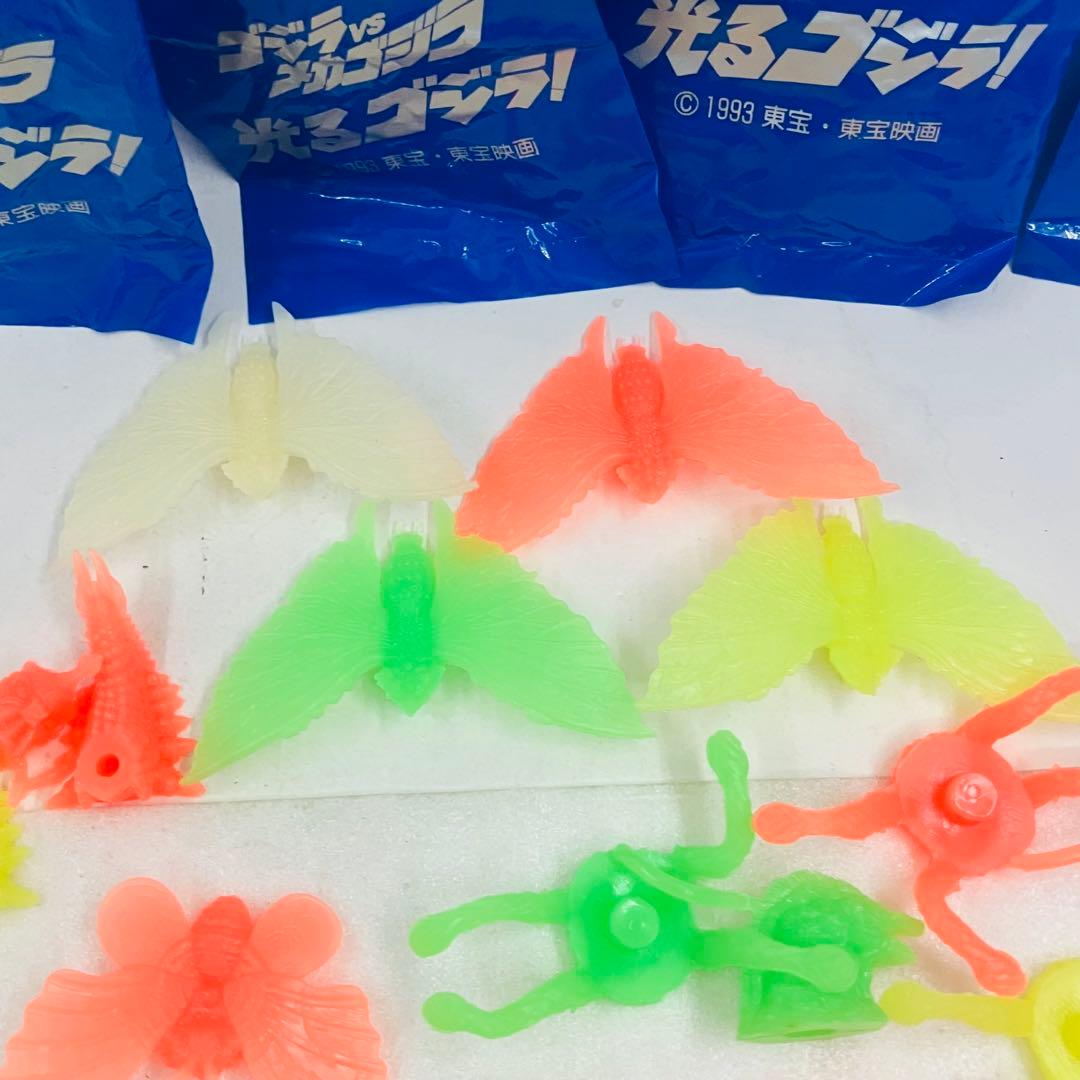 【激レア 当時物】ゴジラVSメカゴジラ　光るゴジラ！ 54種セット