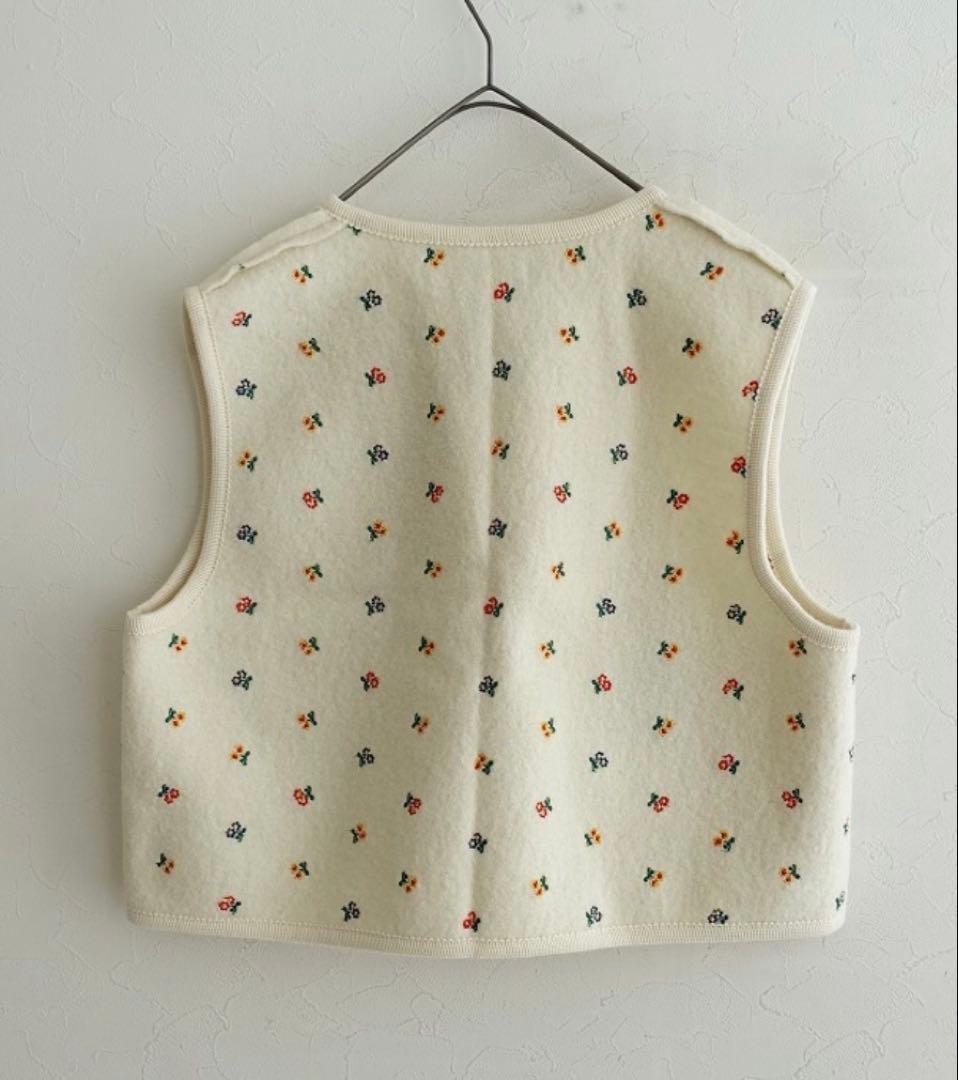 専用　RIER WALKER GILET FLOWER ベスト　お値下げ