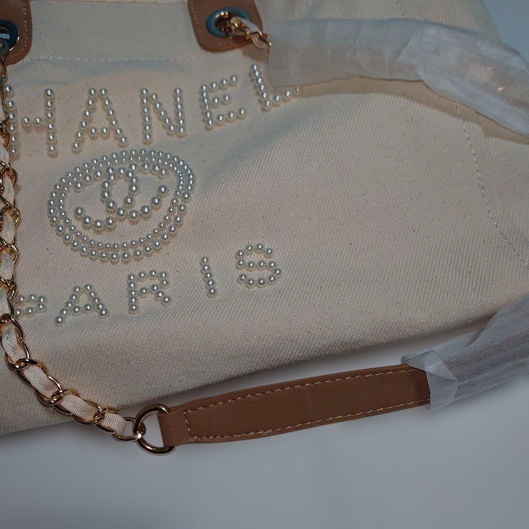 CHANEL 　ノベルティ　パール装飾 トートバッグ　アイボリー系