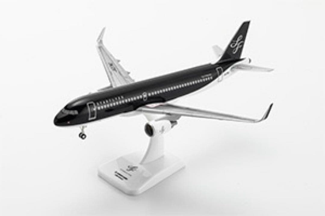 1/200モデルプレーン（JA27MC）　スターフライヤー