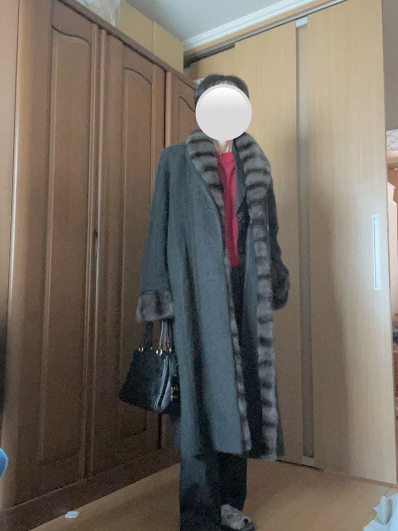 【アキア 】GRES イタリア製生地 モヘアウール　ファー付ロングコート