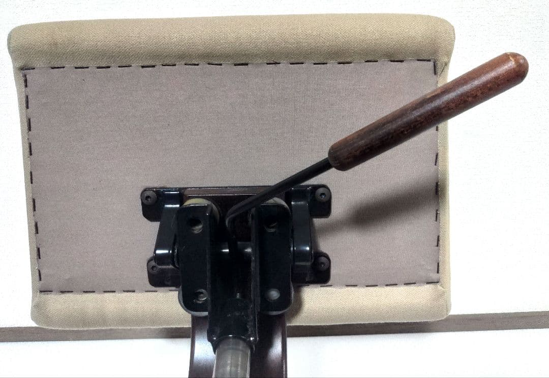 希少モデル　STOKKE バランスチェア 　腰痛対策　姿勢矯正