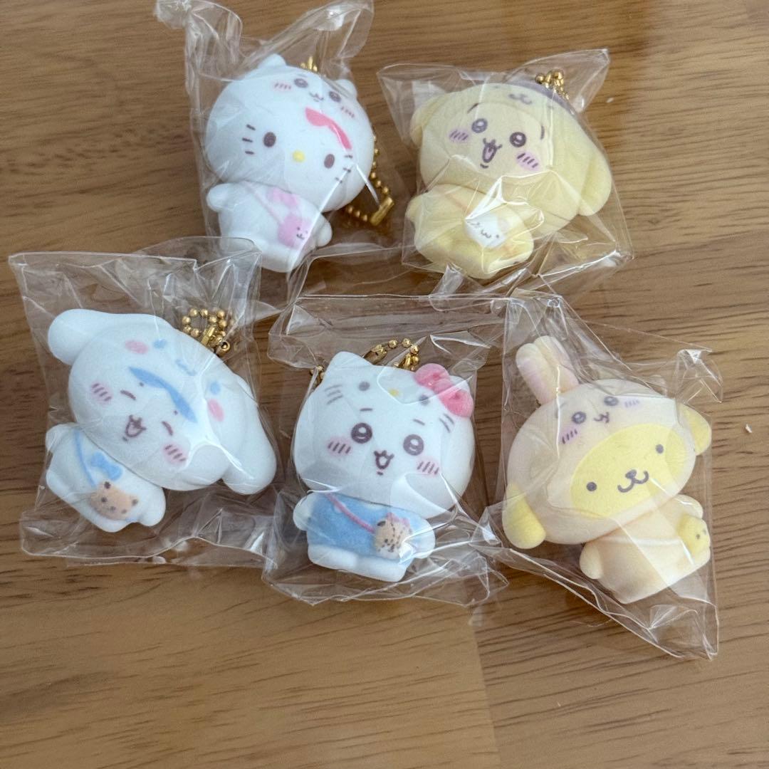 サンリオ ちいかわコラボ フロッキーマスコットチャーム