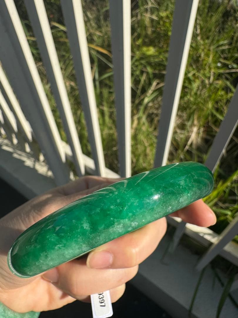 新品　天然翡翠 バングル丸型日本鑑別書付き