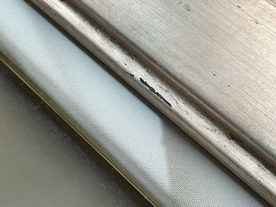 画家　橋本直行　油彩画　油絵　石　写実画　静物画　写実油彩画　額入