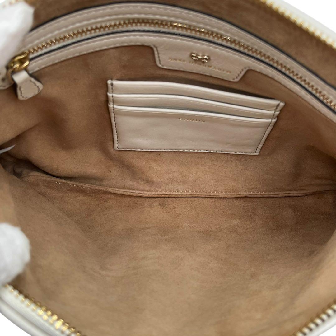 【美品】ANYA HINDMARCH アニヤハインドマーチ　クラッチバッグ
