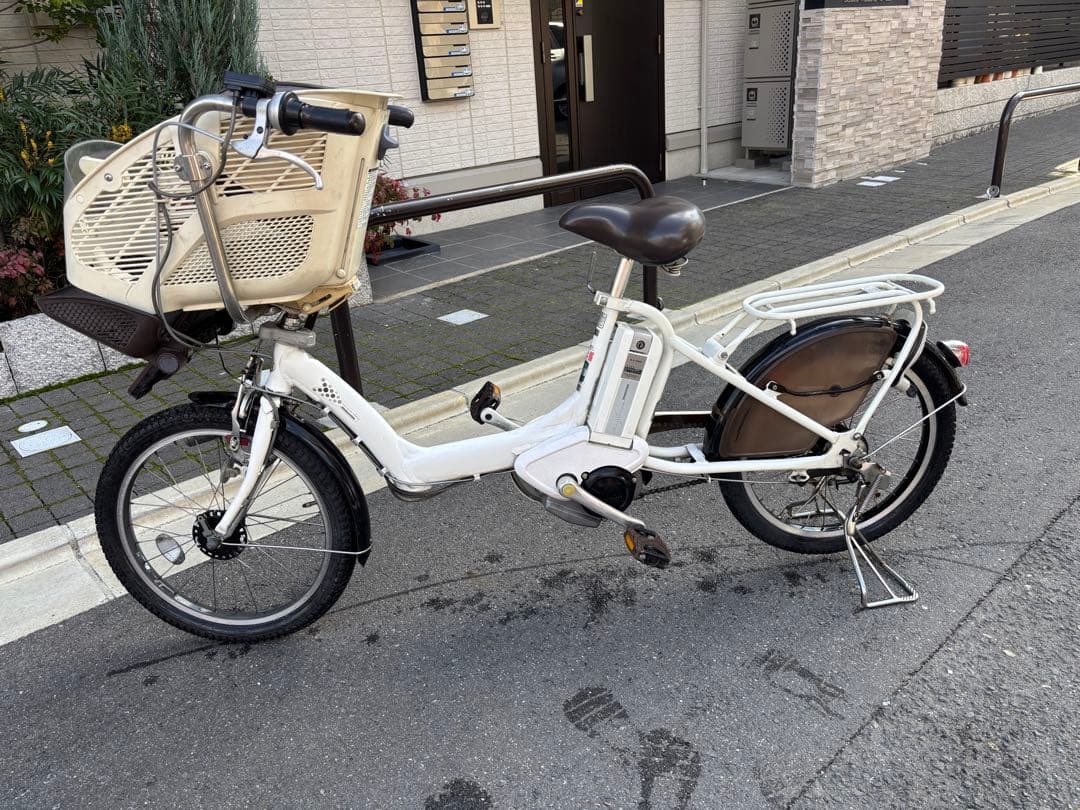 BRIDGESTONE 電動アシスト自転車 チャイルドシート付き ホワイト