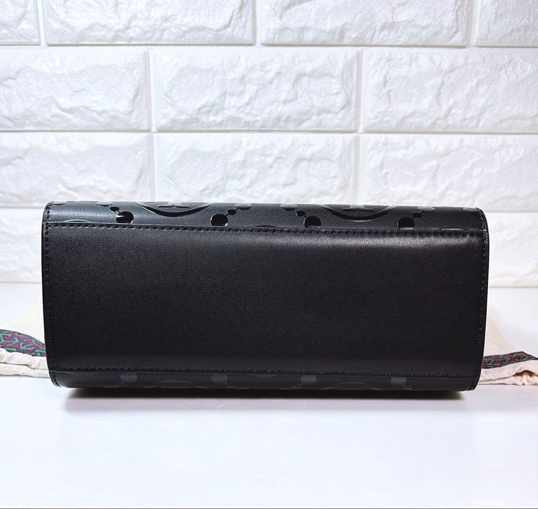 【新作入荷✨️】トリーバーチ Tモノグラム トップハンドル エンボストート