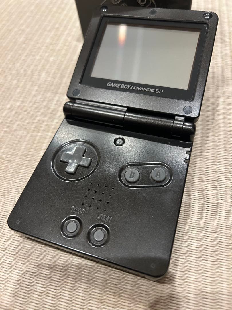 【希少品多数】ゲームボーイアドバンスSP 美品&色々ソフト　 値下げ交渉可能