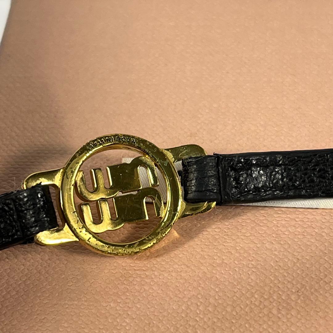 miu miuミュウミュウ　マドラスレザーブレスレット ブラック