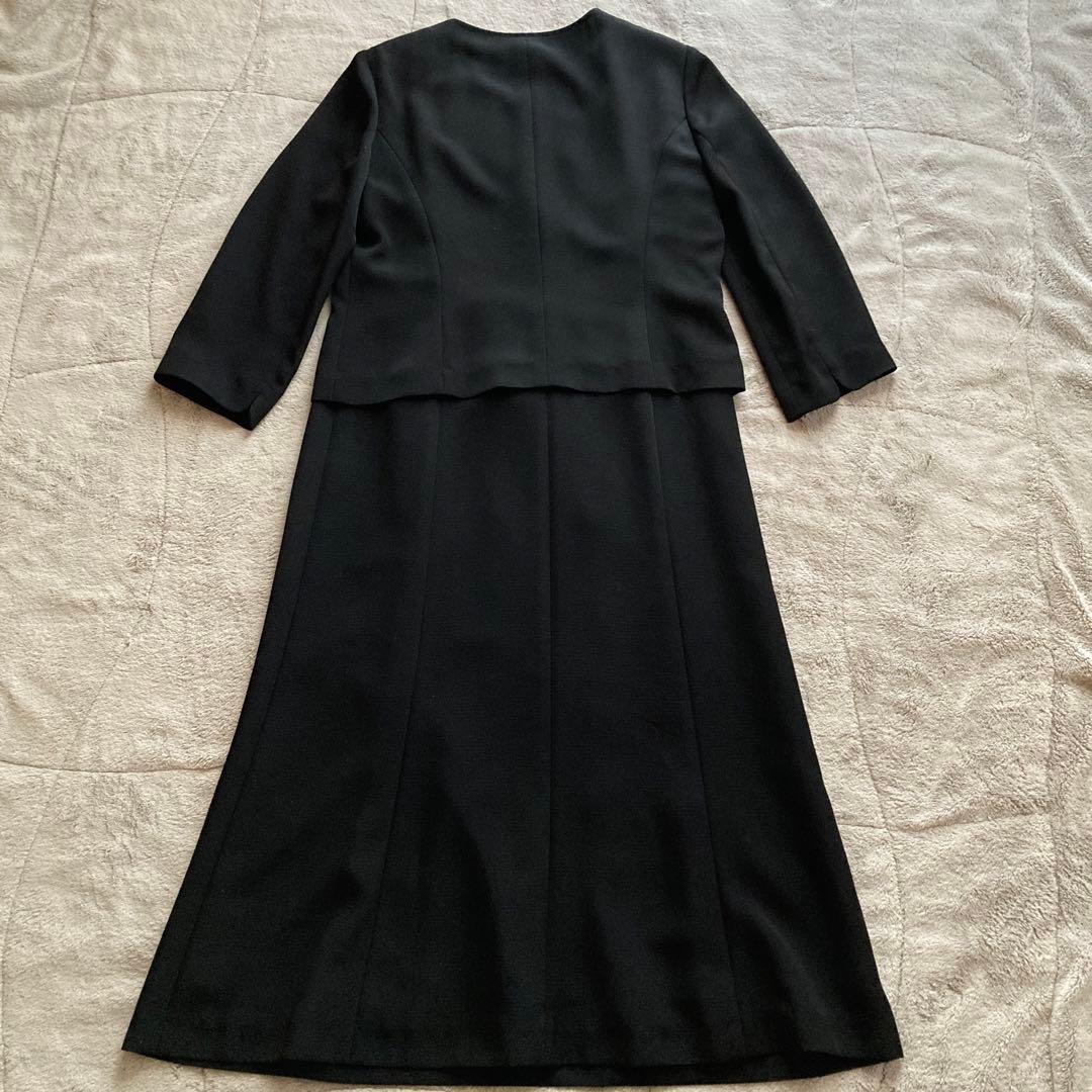 極美品・高級　アクアスキュータム ブラックフォーマル　ワンピースセットアップ