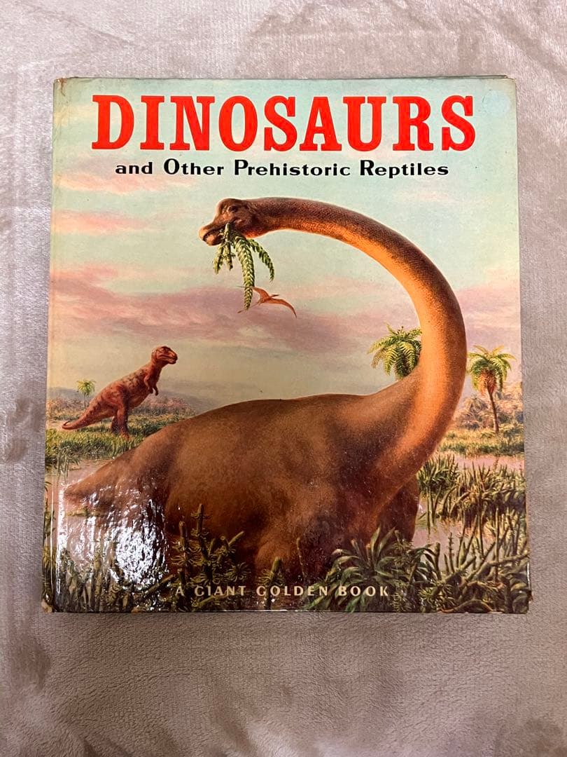 洋書 DINOSAURS and Other Prehistoric Reptiles