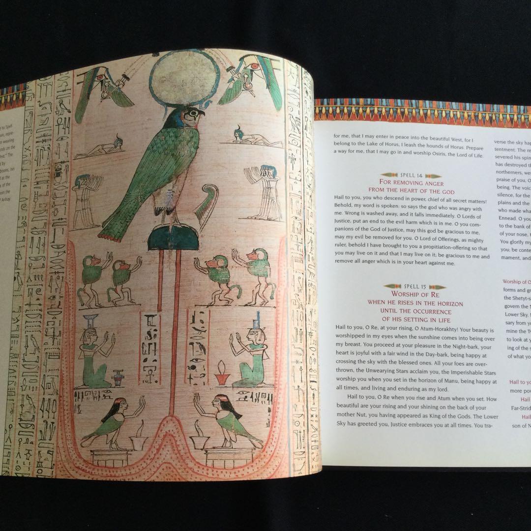 古代エジプト　死者の書　洋書　ヒエログリフ　Egypt 考古学　ピラミッド　遺跡