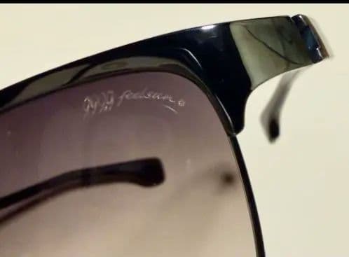 美品　999.9フォーナインズ　グラデーションサングラス