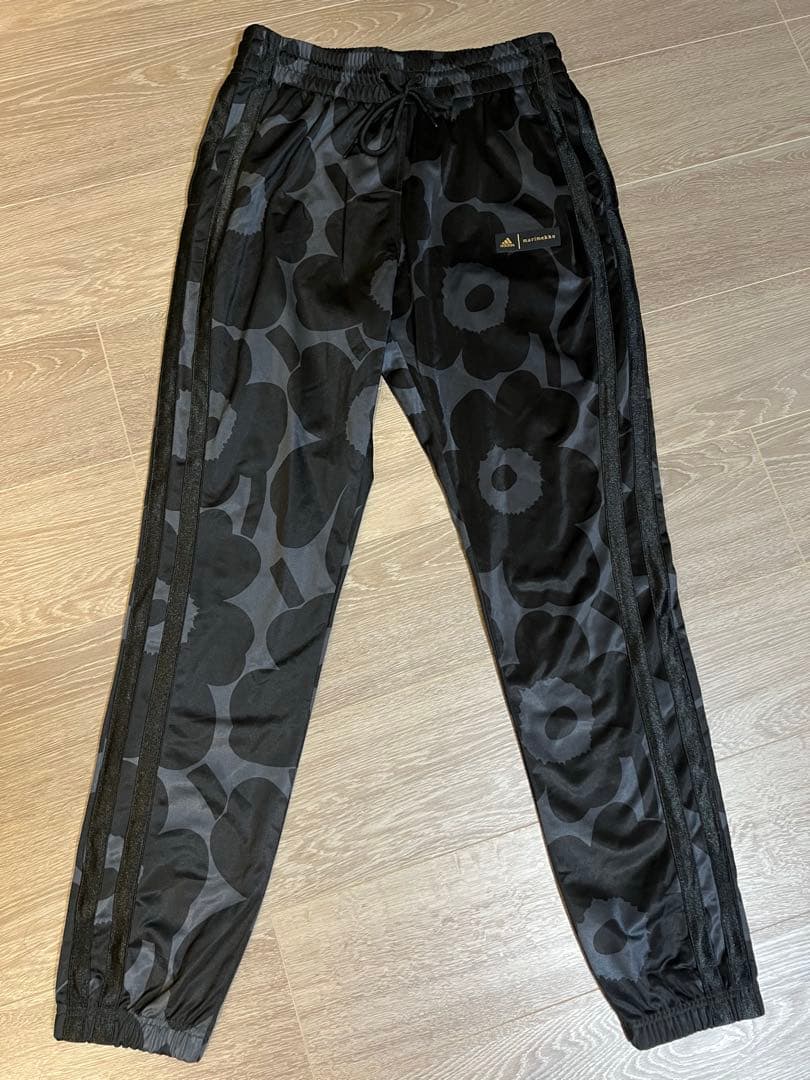 【美品】adidas × marimekko コラボ ジャージパンツ Lサイズ