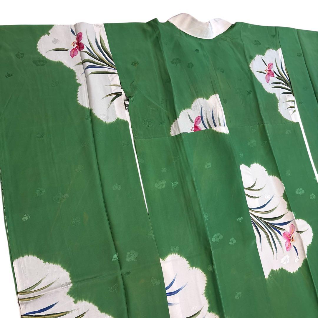 (あ867)振袖用長襦袢㊗️絞り染め 落ち着いた若草色 花模様は手描き✨