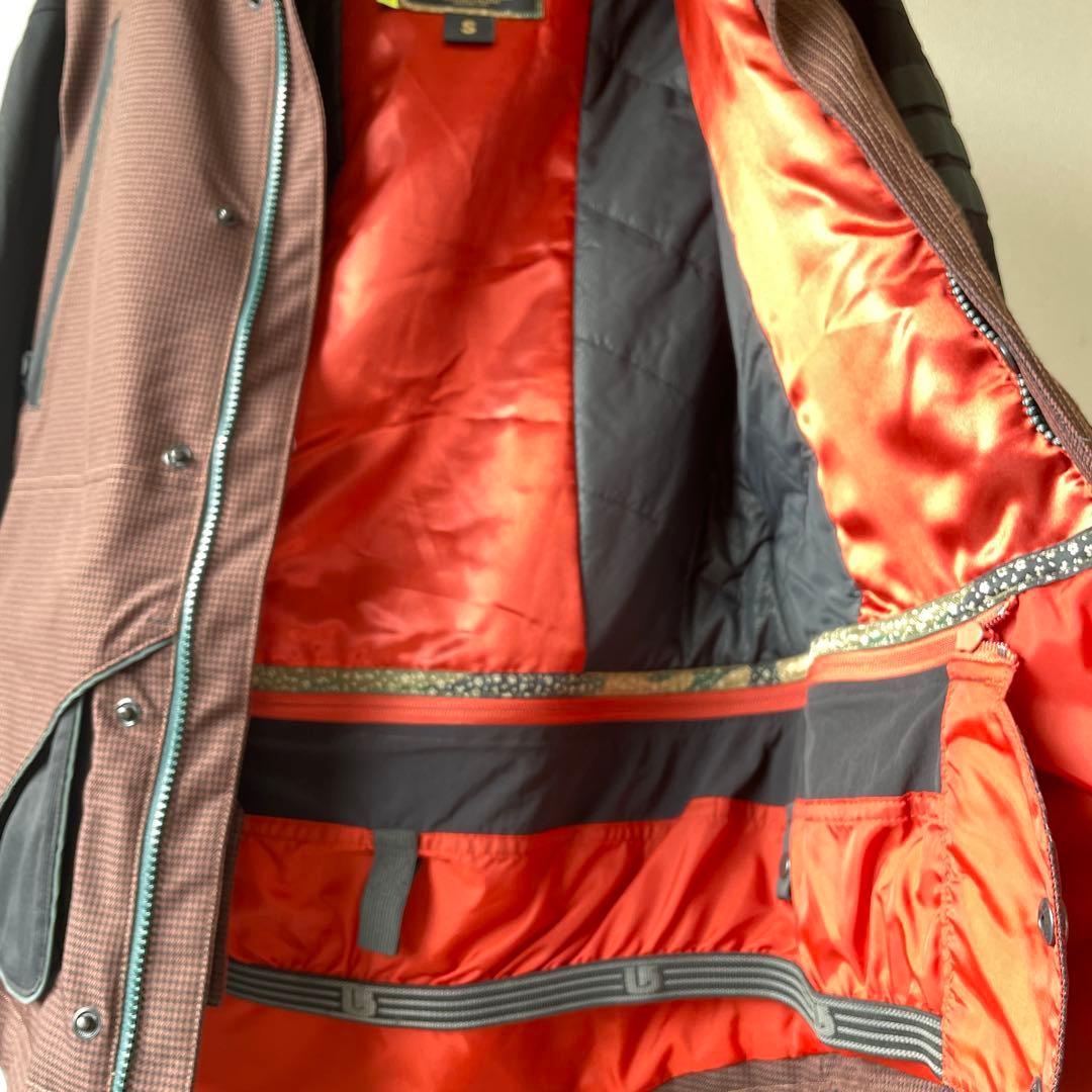 美品★BURTON スノーボードウェア