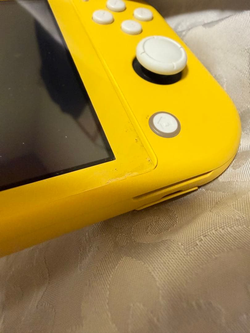 【美品】Switch lite スイッチライト イエロー 本体のみ