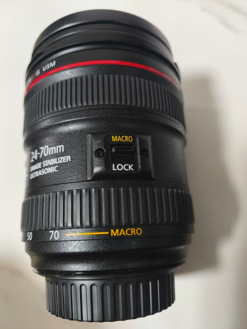 美品　canon　EF24-70mm F4 L IS USM　UVフィルタ付！