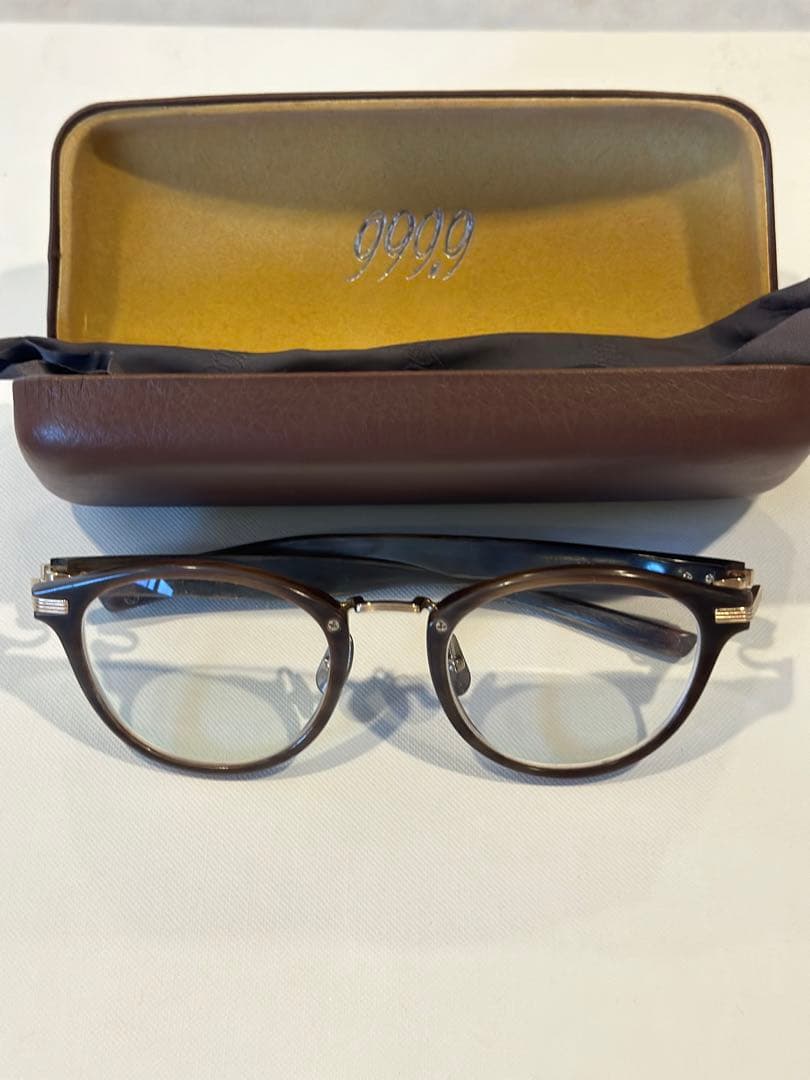 9999 メガネ バッファローボーン　M-018F 18J