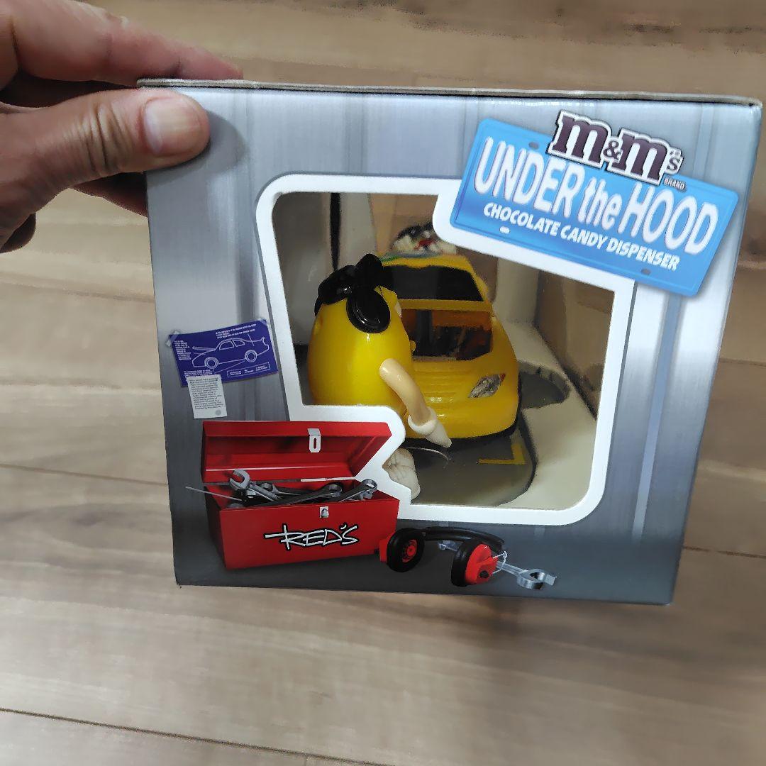 M&M's UNDER the HOOD チョコレート　エムアンドエム