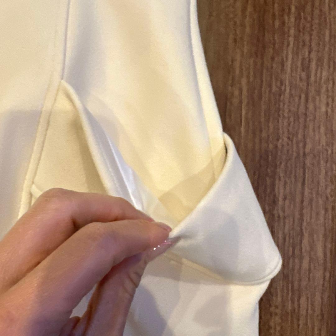 akiki ballerinaワンピース ecru