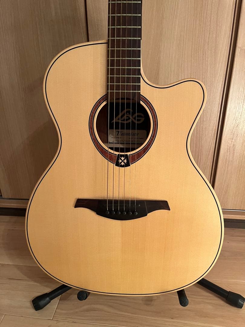 LAG Guitars Tramontane T70ACE エレアコ　ケース付