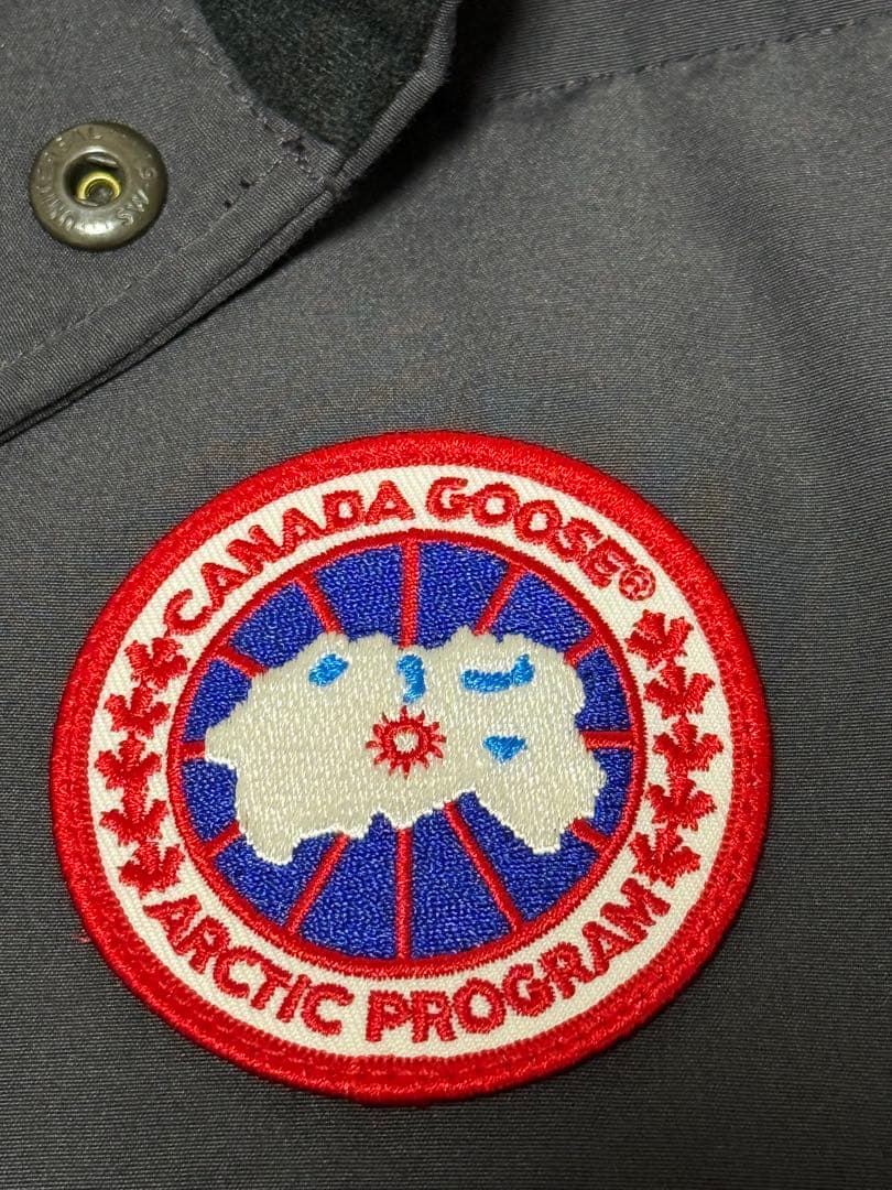 カナダグース/ FREESTYLE CREW VESTダウンベスト S/P