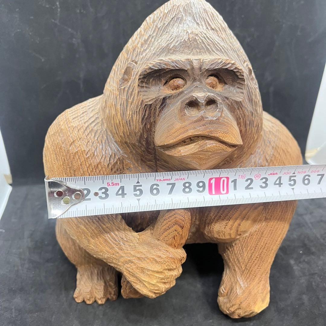【匿名発送】木工品　彫刻　木彫　置物　ゴリラ　一点物　アンティーク　木彫り