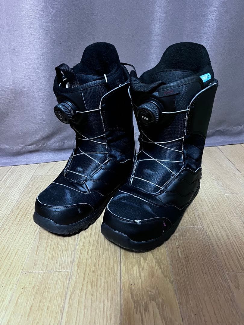 お値下げ中！バートン　MINT BOA WIDE 24.5cm