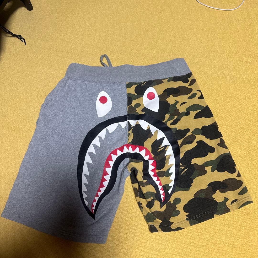 A Bathing Ape ハーフパンツ
