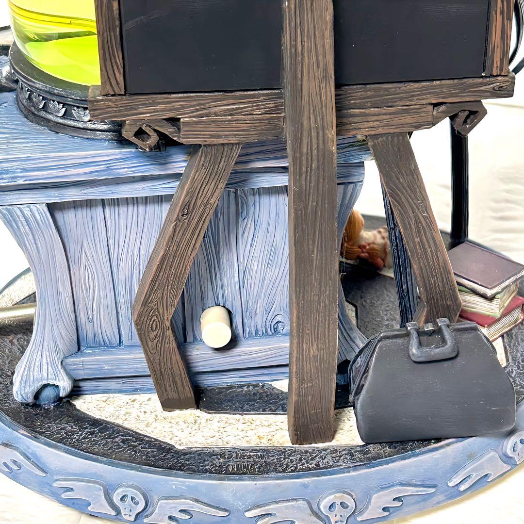 ディズニー　ナイトメアビフォアクリスマス　スノードーム　オブジェ