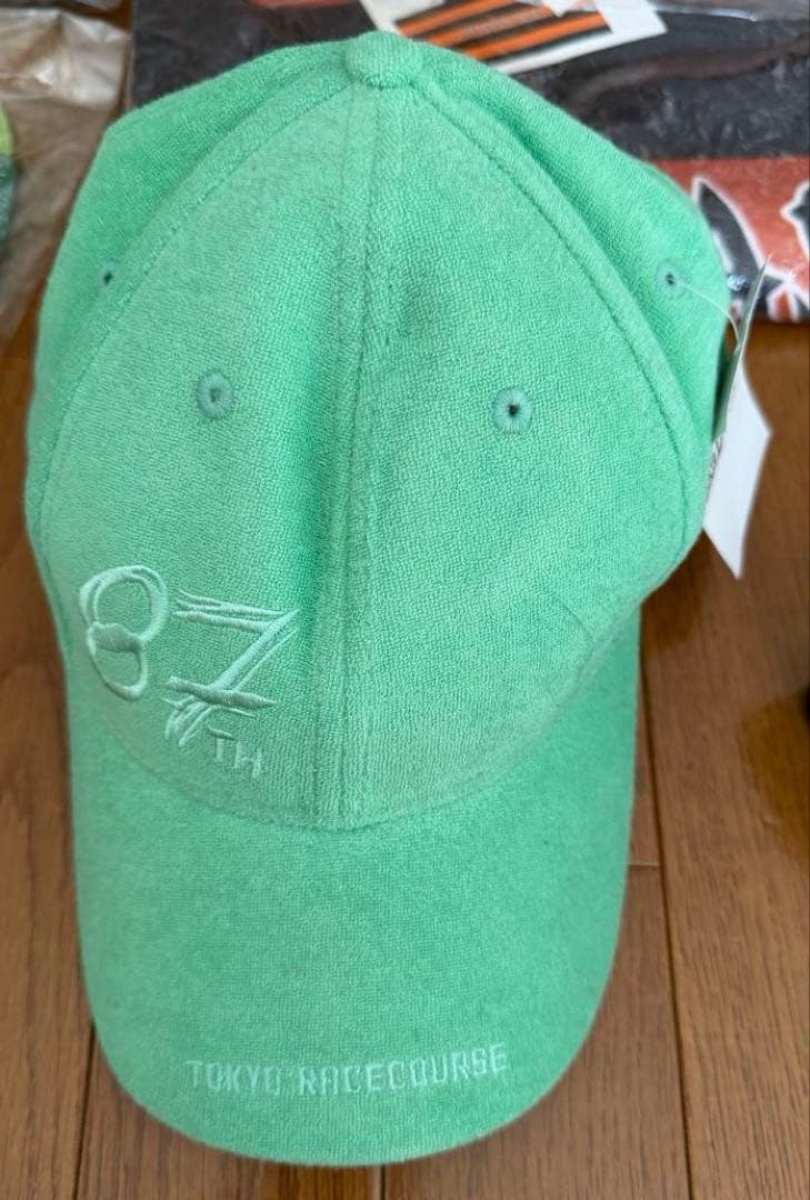 【競馬】タオル.帽子.ヘアゴム.ネックストラップ.ピンバッチ他14点セット