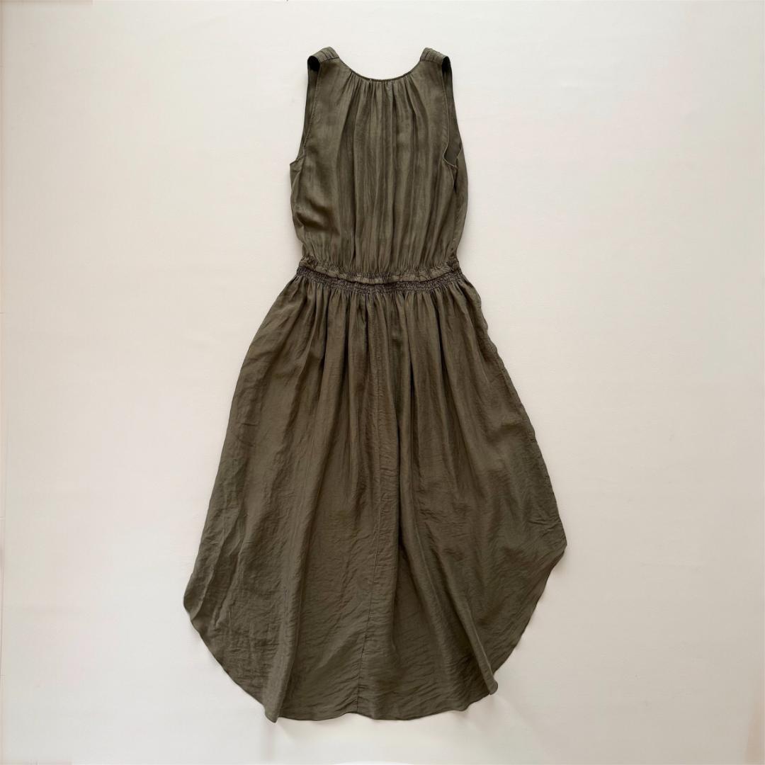 フォルテフォルテ シルク100% ノースリーブワンピース　ウエストマーク