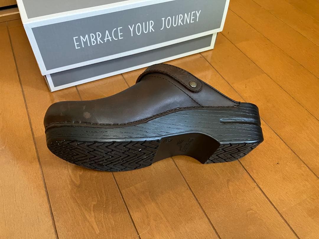 ダンスコ Dansko イングリッド　Antigue Brown 38