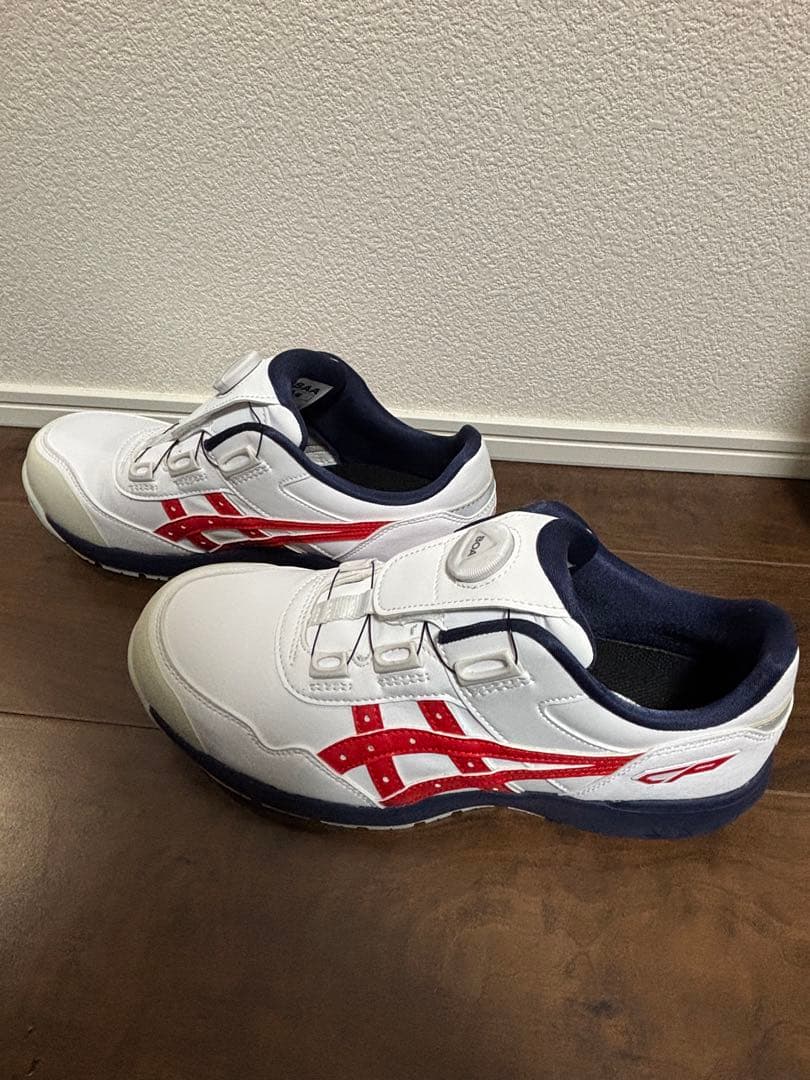 ASICS安全靴26.5サイズCPモデルです。