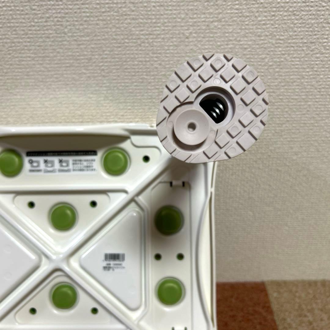 ☆新品未使用☆ アロン化成 安寿 軽量浴槽台ジャスト ソフトクッションあしぴた