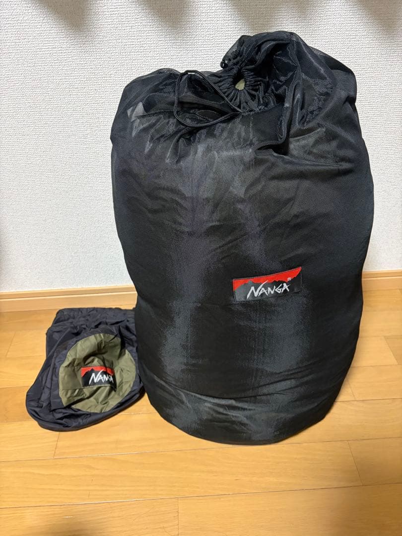 ナンガ　オーロラスクエアフット 600 カーキ