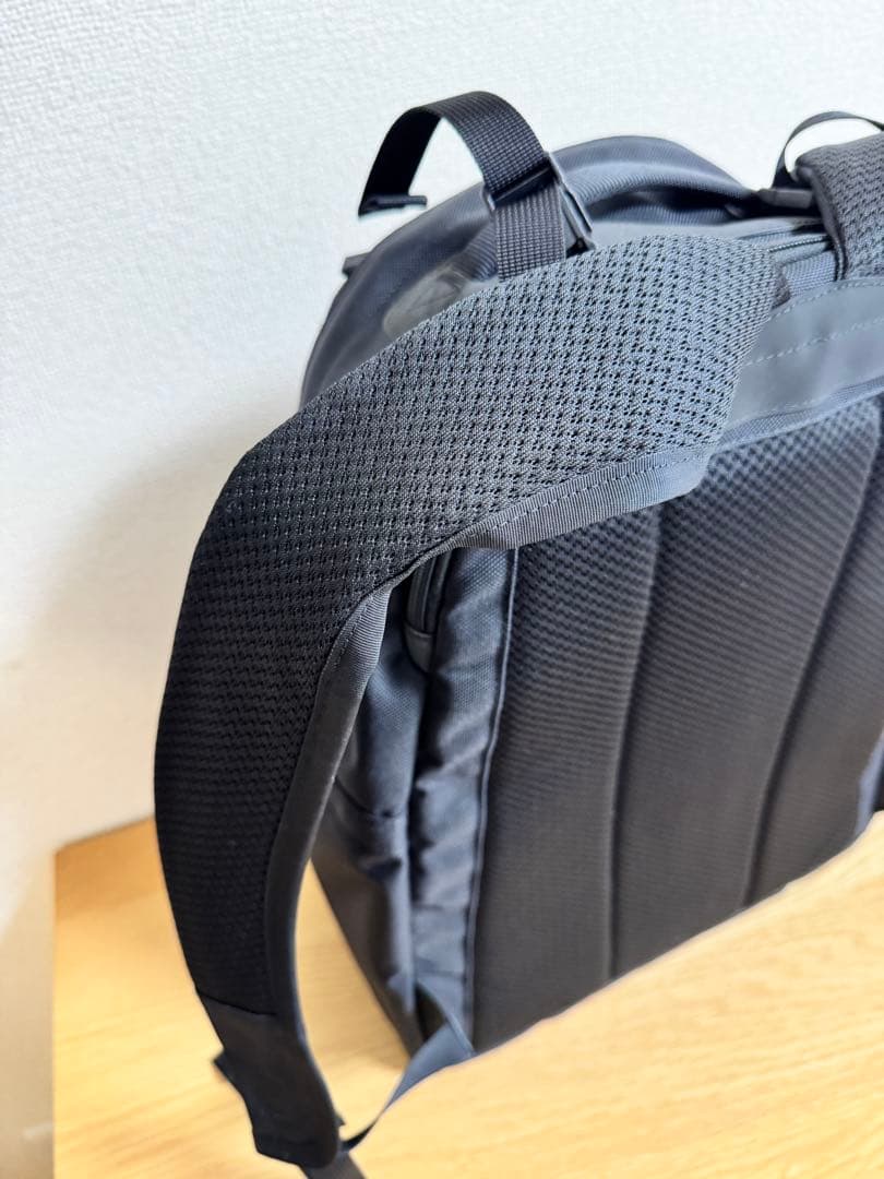 直営店購入MONOLITH　BACKPACK　PRO　M