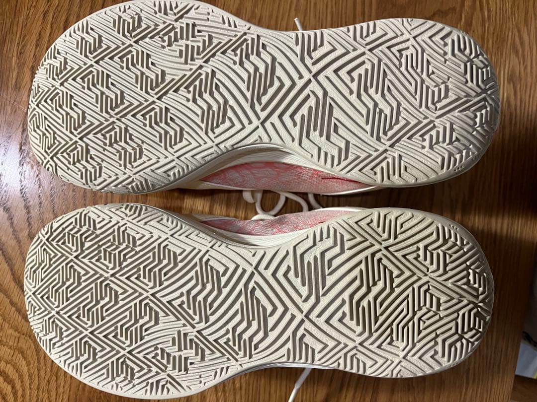 3*8様 バスケシューズ25.5cm新品Nike Giannis Freak 6