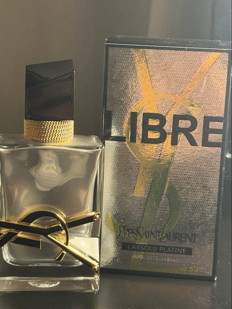 YSL サンローラン LIBRE リブレ プラチナム　限定　香水　ラブソリュー