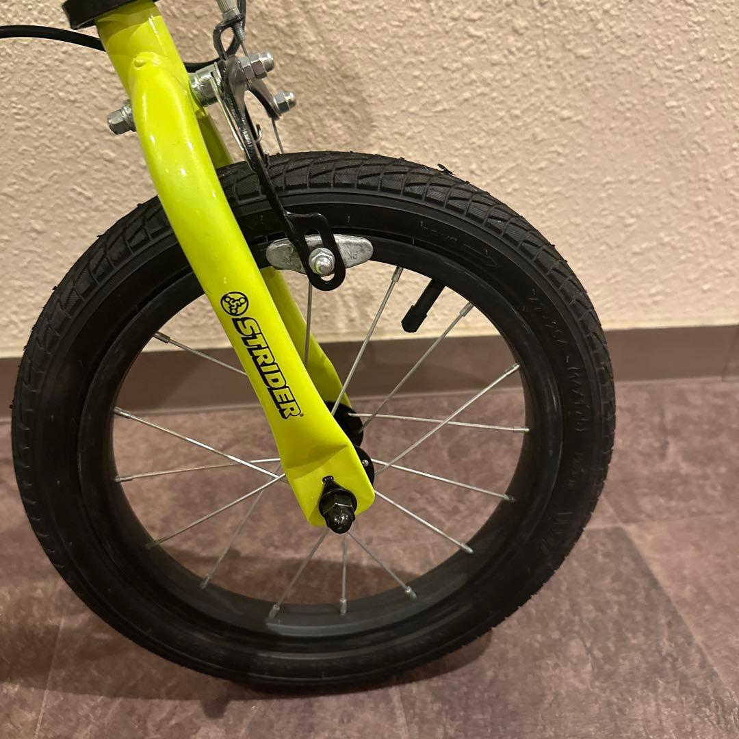 大人気廃盤カラー　ライムイエロー　ストライダー　STRIDER　14X